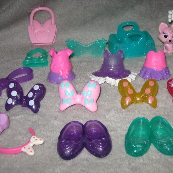 Disney Dress Up Minnie Mouse Snap N Style Huge Lot 2408A0 - Picture 10 of 11